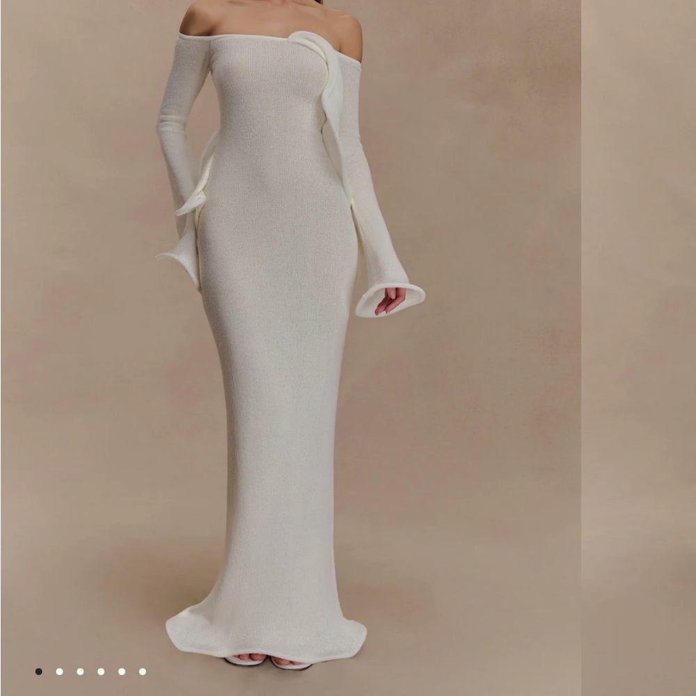 White Ribbed Maternity Maxi Dress with Flared Sleeves